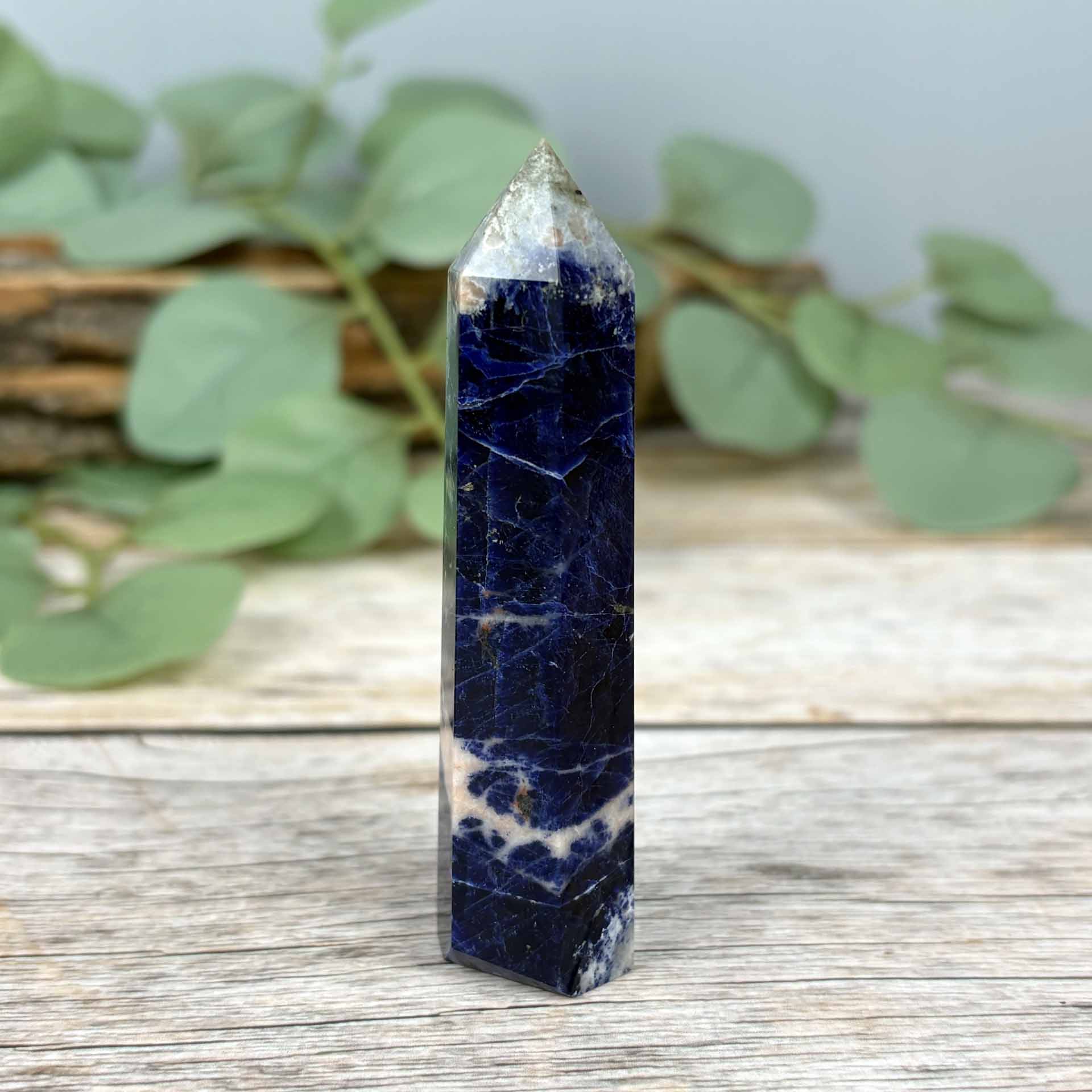 2-25431-06 Sodalith-Spitze Obelisk.jpg